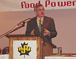 Minister Andy Mitchell addresses the National Farmers Union 36th Annual Convention in Ottawa. (November 18, 2005)
