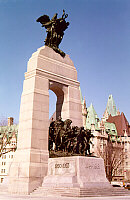 La Rponse, Monument commmoratif de guerre du Canada