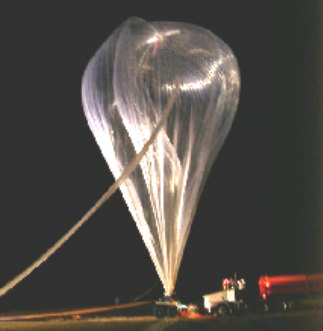 Le ballon MANTRA (Middle Atmosphere Nitrogen TRend Assessment) 
Cette mission s'est droule dans le cadre d'un projet de recherche visant  tudier les changements survenus dans le bilan de l'azote radiculaire de la stratosphre. 