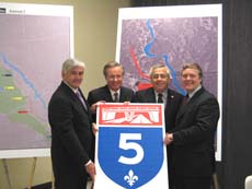The Minister of Transport, Infrastructure and Communities, 
			the Honourable Lawrence Cannon; the Quebec Transport Minister, Mr. 
			Michel Desprs; the MP for Gatineau, Mr. Rjean Lafrenire; and the 
			Minister responsible for the Outaouais region and MP for Chapleau, Mr. 
			Benot Pelletier.