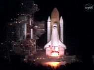 Discovery 'in great shape' after rare night launch 