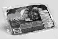 Le bacon est plac de faon  ce que le consommateur puisse valuer la teneur en gras par la fentre avant de lemballage.