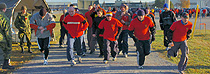 VALCARTIER, Quebec  The latest edition of the commanders fitness course was run on November 3. Some rules have been changed, but the ultimate objective, enabling the commander to gauge the physical fitness of his troops, remains the same.