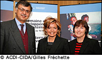 Minister Jose Verner and partners  ACDI-CIDA/Gilles Frchette