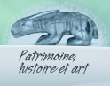 Texte: Patrimoine, histoire et art. Photo: Une sculpture en ivoire de morse d'un livre arctique.