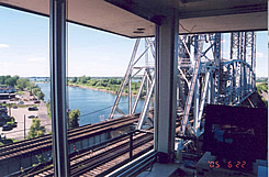 Photo 2 - Vue des ponts 7A et 7B depuis la tour de contrle