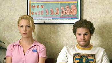 Alison Scott (Katherine Heigl) and Ben Stone (Seth Rogen) contemplate unexpected parenthood in Knocked Up. (Suzanne Hanover/Universal Studios)