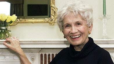 Canadian author Alice Munro, the unlikely focus of a recent conference of French and Italian psychoanalysts. (Paul Hawthorne/Associated Press) 
