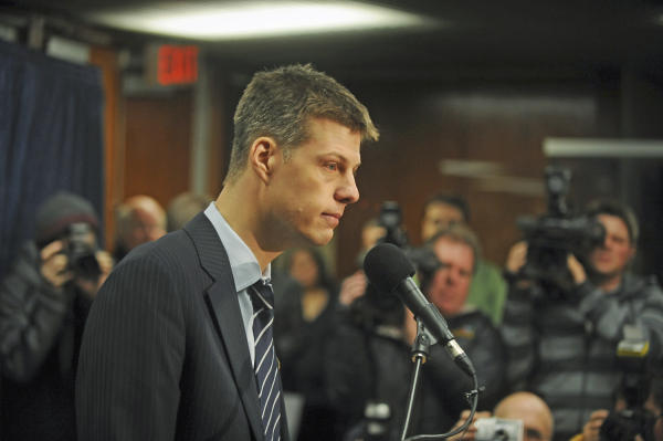Adam Giambrone announces he will no longer be running for mayor of Toronto at a news conference on Feb. 10, 2010. 