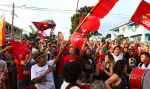 Tandis que les partisans de Lula commençaient déjà à fêter sa libération imminente trois mois après son incarcération pour corruption, le juge Joao Pedro Gebran Neto de la cour d’appel TRF4 a décidé de le maintenir en prison.